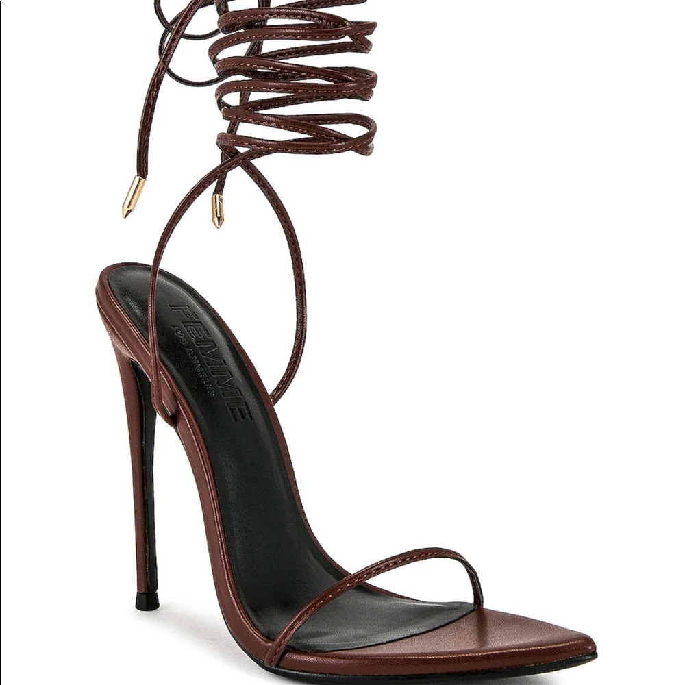 FEMME LA LUCE MINIMALE BROWN STRAPPY HEELS